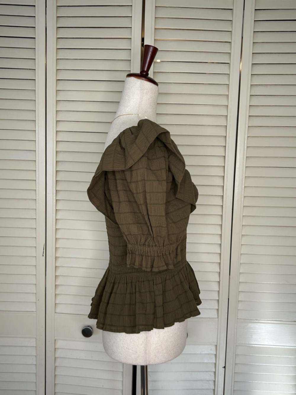 Marie Oliver Olive Ruffled Smocked Peplum Top in Juniper | size small - Picture 8 of 9